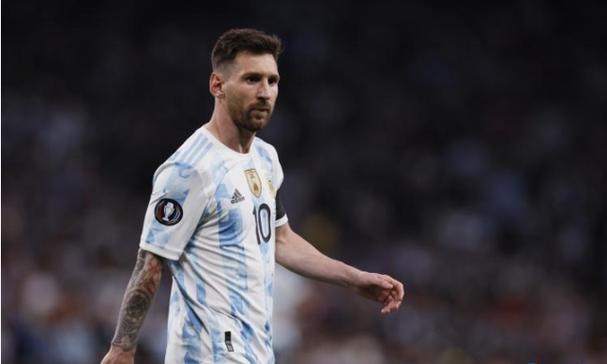 11月4日沪锡期货收盘下跌0.66%，报283730元